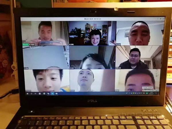终端管制室开展线上云会议,实现安全“零距离”6_副本.jpg 终端管制室开展线上云会议,实现安全“零距离”6_副本.jpg