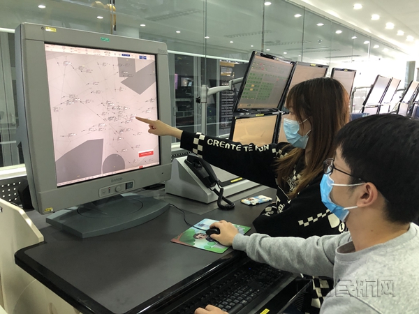 技术保障部通信保障室顺利完成莱斯自动化系统ADS-B信号接入试运行工作2_副本.jpg
