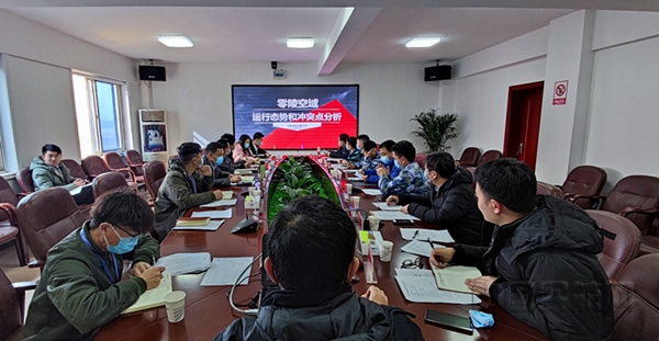 湖南空管分局助力永州零陵机场复航_副本.jpg 湖南空管分局助力永州零陵机场复航_副本.jpg