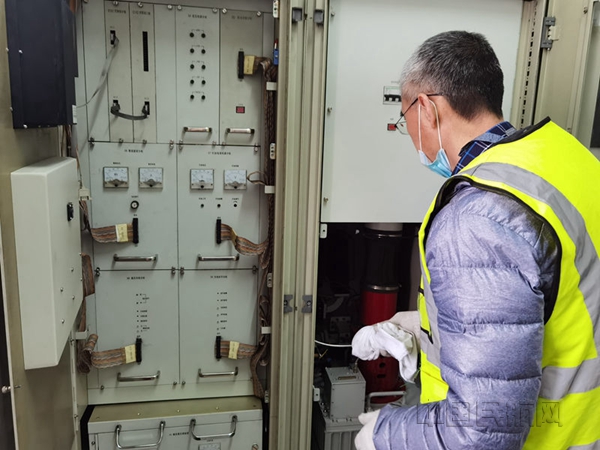 20210316 李仁禹 天津空管分局气象台完成多普勒雷达换季维护及相关培训11_副本.jpg 20210316 李仁禹 天津空管分局气象台完成多普勒雷达换季维护及相关培训11_副本.jpg