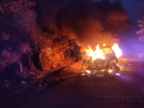 3c2dbad904bbb51ba9837b1f5b6ae251