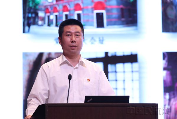 3 党委书记曹胜利作党课报告_副本.jpg 3 党委书记曹胜利作党课报告_副本.jpg