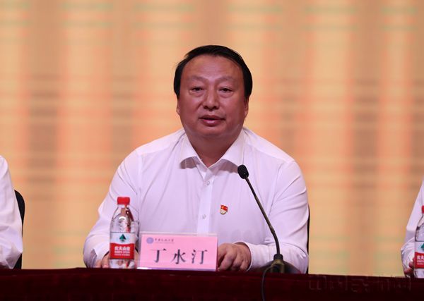 4 校长丁水汀讲话_副本.jpg 4 校长丁水汀讲话_副本.jpg