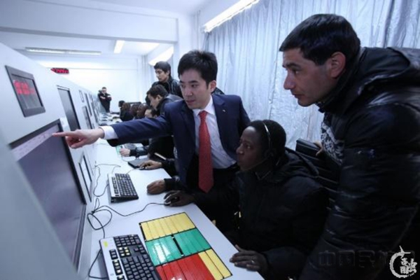 水印 打造“留学中航大”品牌 做中国民航教育国际推广的先行者60201.jpg