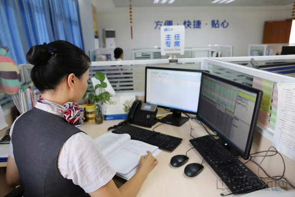 广西机场管理集团96365客服中心 (1).jpg 广西机场管理集团96365客服中心 (1).jpg