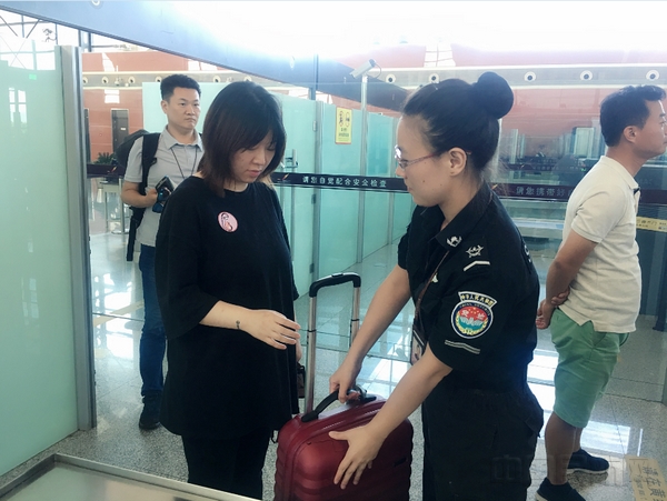 图片3.jpg 图片3.jpg