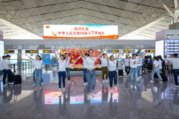 彭立平拍摄1.jpg 彭立平拍摄1.jpg