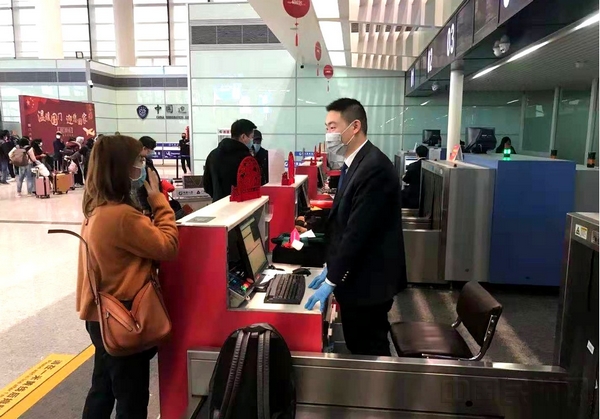 陈邺.jpg 陈邺.jpg