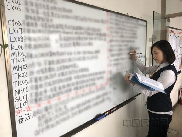 bgs1_副本.jpg bgs1_副本.jpg