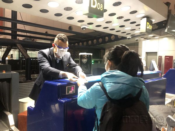 bgs2_副本.jpg bgs2_副本.jpg