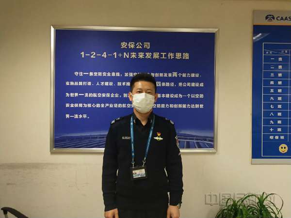 明亮_副本.jpg 明亮_副本.jpg