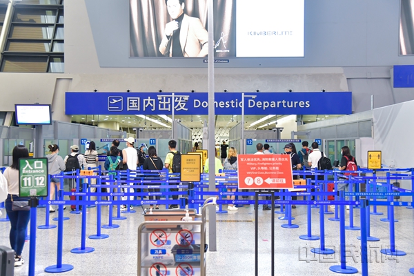 浦东机场9月14日起逐步恢复运行-上海机场供图_副本.jpg 浦东机场9月14日起逐步恢复运行-上海机场供图_副本.jpg