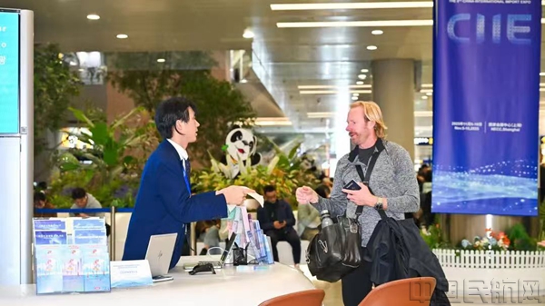 上海两场为入境旅客提供多语种服务-善见摄4