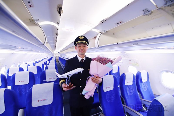73eef57af8a846e143709895de82a5a_副本.jpg