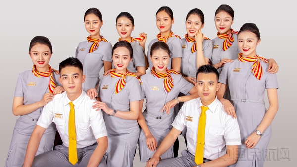 祥鹏航空“云雀示范组”.jpg