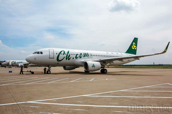春秋的空客A320机队_副本.jpg