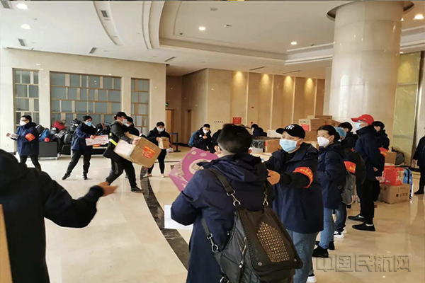 1全力保障医务人员及时入住1.jpg