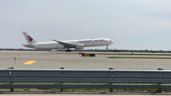 东航再次派出波音777-300er旗舰机型执飞航班(东航供图)