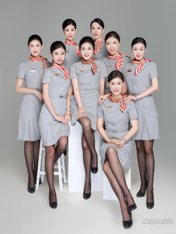 20201229福州航空新闻通稿:福州航空用真心和付出践行“真情服务”13354.jpg