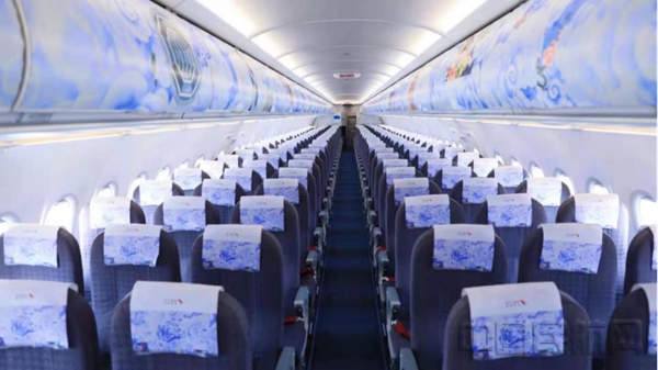 水印 202111.05新闻通稿:湖南航空联合Artand推出“云端画廊”艺术主题航班 解锁跨界新玩法3751.jpg