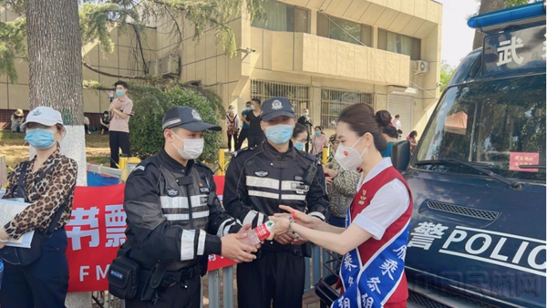 水印 十年苦读扬帆起航,山航鲁雁爱心助力4894.jpg
