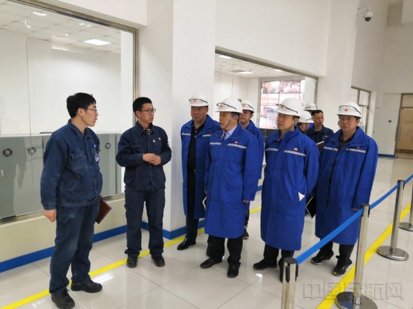 10.中航油黑龙江分公司走访哈炼质量调研02.jpg