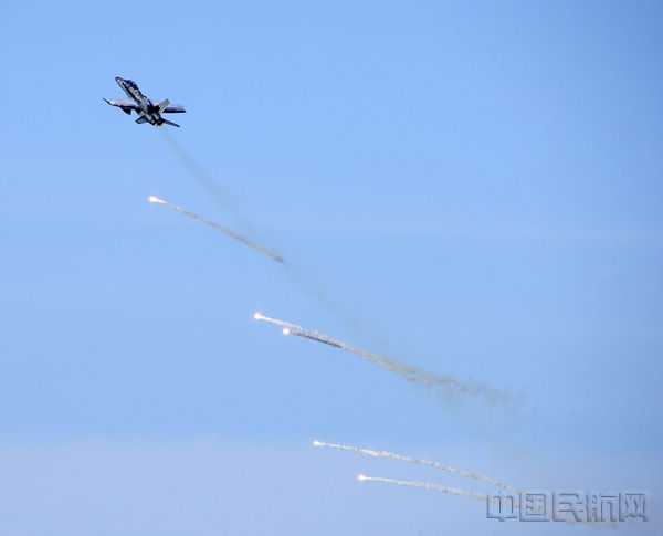 F18D热焰弹展演