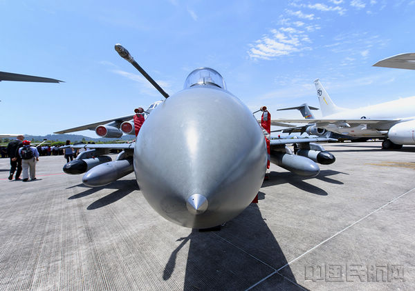 静展 马来西亚F18D战机