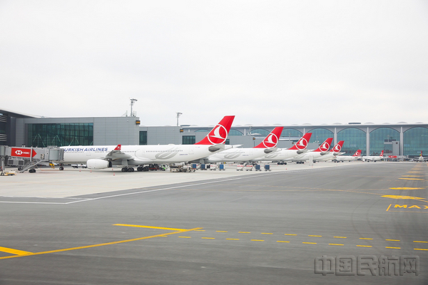 土耳其航空搬迁至伊斯坦布尔机场-2.jpg