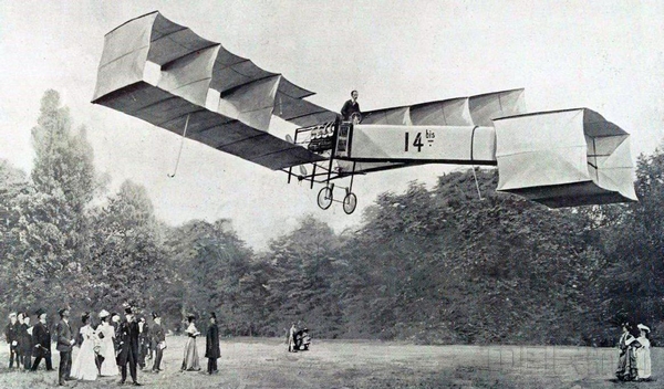 1906年巴西人桑托斯·杜蒙在巴黎进行第一架飞机的公开首飞.jpg
