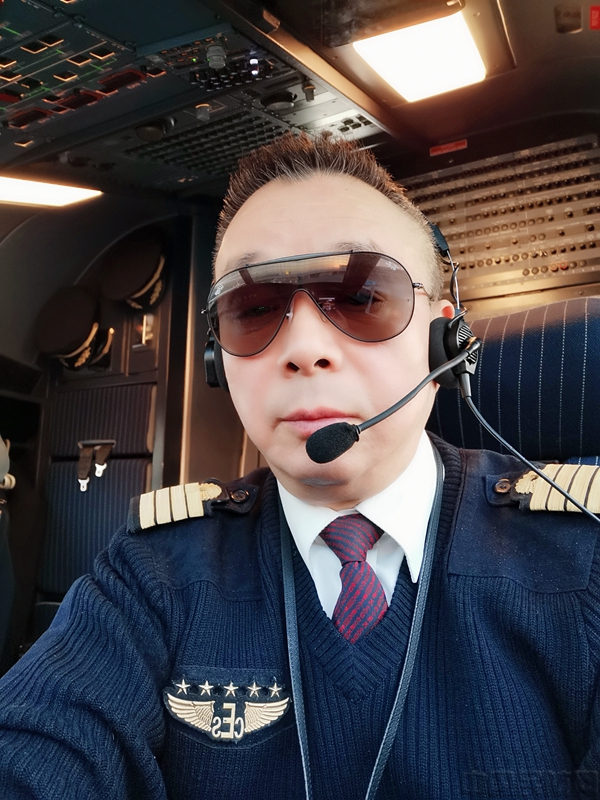 飞行中.jpg 飞行中.jpg