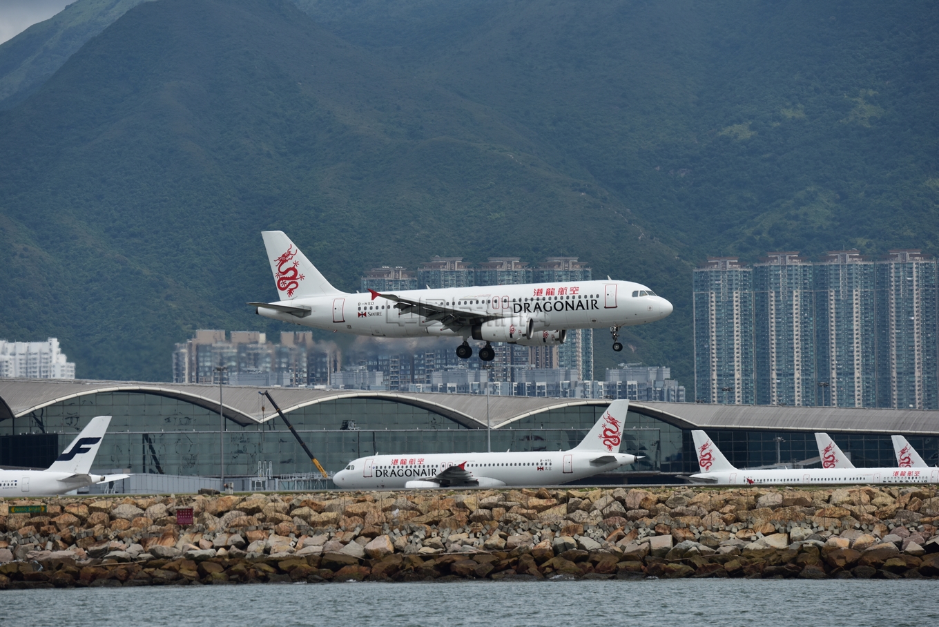 机场、机场人流、交通、出发到达、航班_3840X2160_高清视频素材下载(编号:3405112)_实拍视频_光厂(VJ师网) www ...